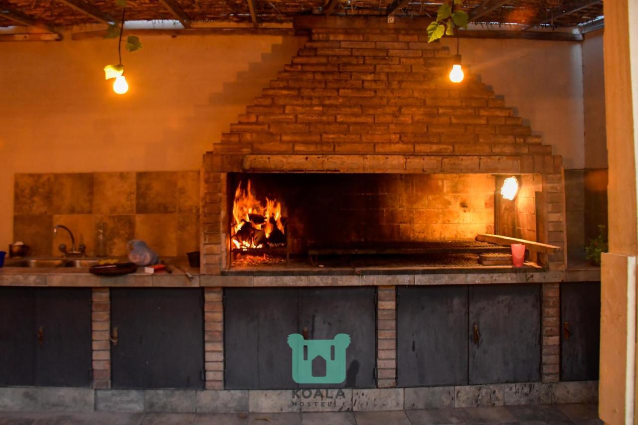 Koala Hostel Mendoza Ngoại thất bức ảnh